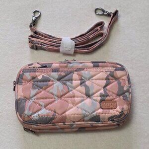 CAMO ROSE Lug Roundabout 2 EUC